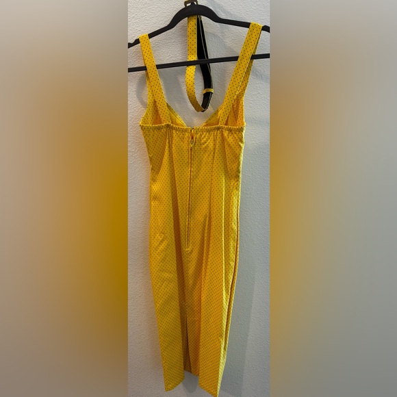 EUC Pinup Couture Dames Dress Halter Dress in Yellow with Black Pin Dot sz Med - Picture 2 of 4